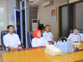 Pj Sekda Ramlah Ikuti Sosialisasi dan Pembagian Kuota Beasiswa Indonesia Emas - Daerah via Zoom