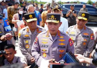 Kapolri Siapkan 129.923 Personel Gabungan Amankan Perayaan Nataru