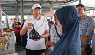 Wako Dumai Tinjau Pasar Rakyat Lepin yang Baru Dibuka