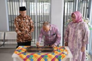 Resmikan Laboratorium Bioteknologi, Ini Harapan Rektor UIR
