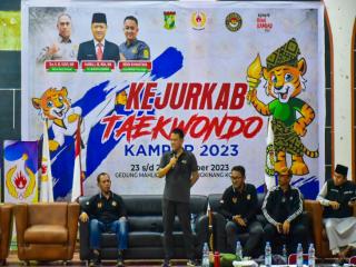 Pj Â Bupati Kampar Saksikan Kejurkab Taekwondo