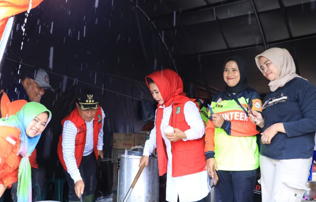 Bupati Rohul Sambangi POsko Bantuan Siaga BPBD