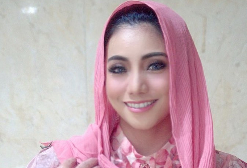 Cerai dari Suami Asal Turki, Siti KDI Disebut Dekati Pria Bule