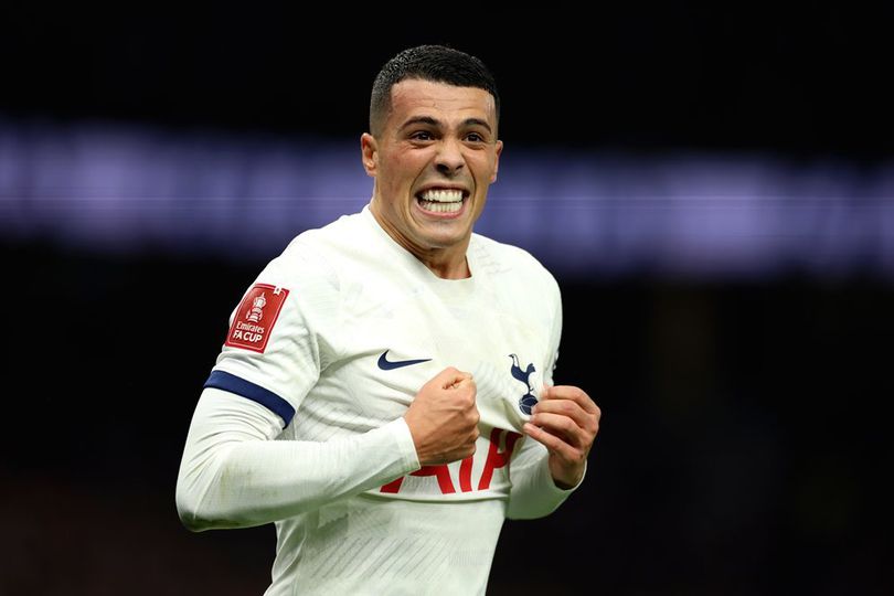 Gol Spektakuler Pedro Porro Bawa Tottenham Bungkam Burnley 1-0 di FA Cup