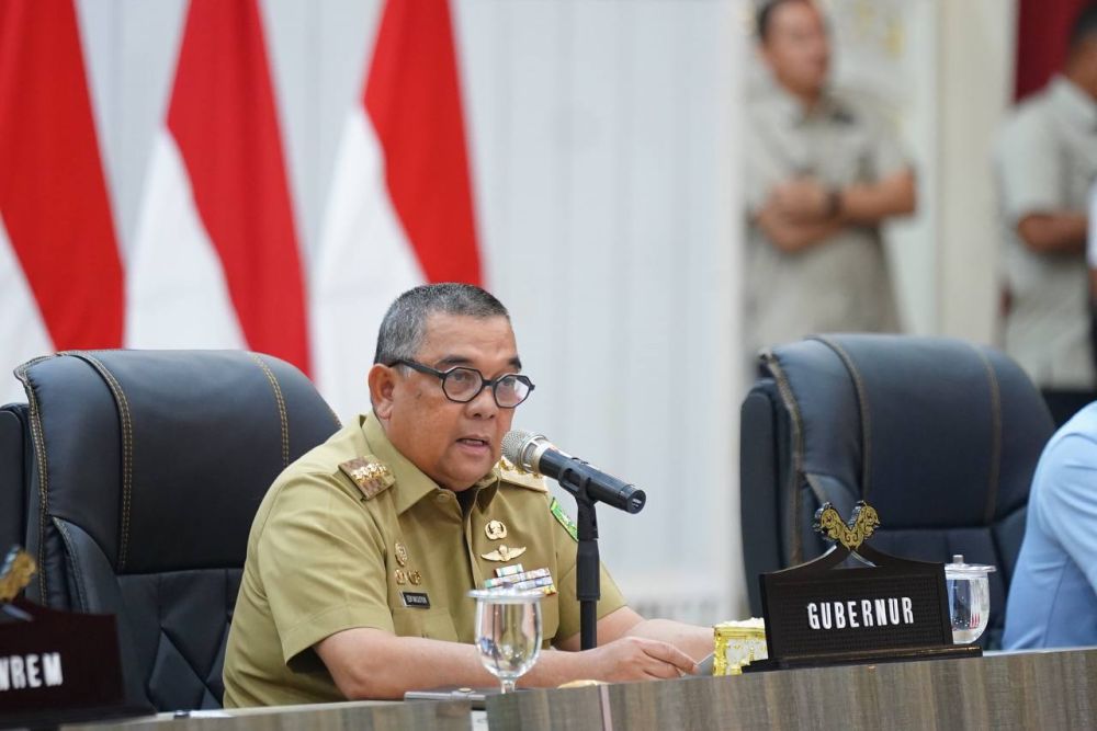Bahas Banjir, Gubernur Riau Kumpulkan Seluruh Stakeholder dan Keluarkan 11 InstruksiÂ