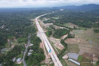 2024, HK Targetkan Jalan Tol Trans Sumatera di Riau dan Sumbar TerhubungÂ 
