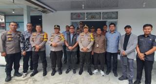 Jelang Pemilu, Kapolresta Pekanbaru Cek Gudang Logistik KPU