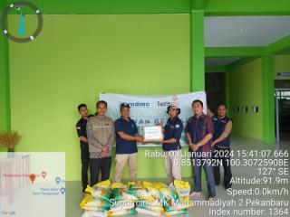 LazisMu Riau, MDMC dan Relawan Muhammadiyah Serahkan Bantuan untuk Korban Banjir