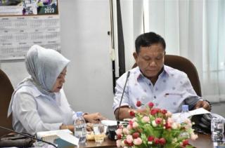 Bahas R-APBD 2024, Komisi II DPRD Pekanbaru Panggil Dinas Koperasi dan UMKM