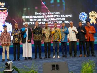 Pj Bupati Hadiri Silaturrahmi Bersama Keluarga Besar Kampar Sumatera Utara
