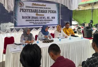 Anggota DPRD Pekanbaru Roem Diani Dewi Gelar Sosper di Jalan Kamboja