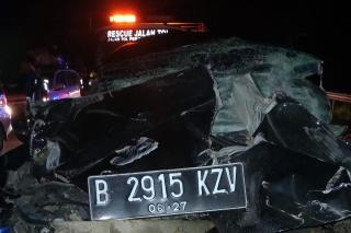Tragis! Supir Alami Microsleep, IRT dan Anaknya Meninggal Dunia di Tol Pekanbaru-Dumai