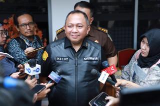 RRF Terperiksa dalam Perkara Impor Gula