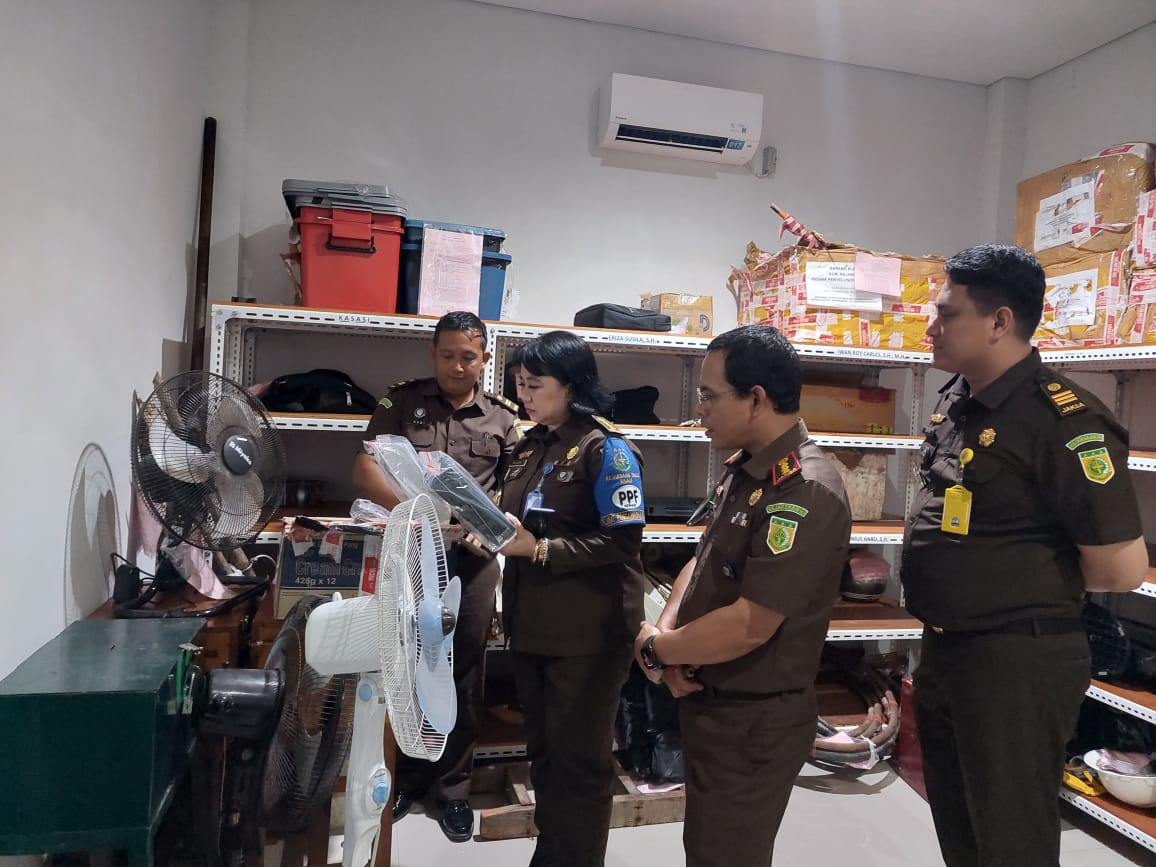 Aswas Kejaksaan Tinggi Riau Melakukan Inspeksi Umum dan Khusus di Kejaksaan Negeri Dumai