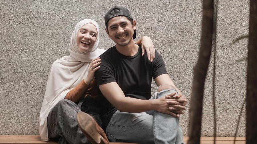 Foto Akad Nikah dengan Putri Anne Tersebar, Wajah Arya Saloka Disorot