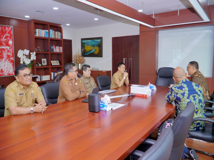 Pj Bupati Kampar Perjuangkan Program Pembangunan Ke Kementerian PPN/Bappenas RI