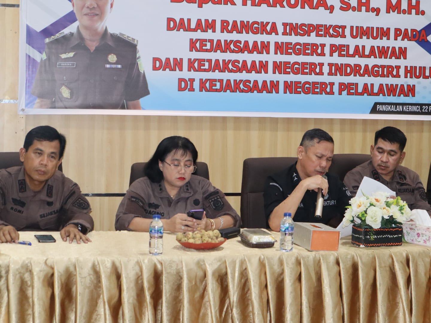 Inspektur I Jamwas Kejagung Bersama Aswas Kejati Riau Inspeksi Umum di Kejari PelalawanÂ