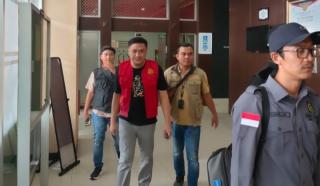 Tim Tabur Kejagung Berhasil Mengamankan DPO  Roland Yahya