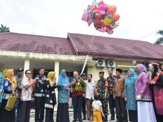 Pj Ketua TP-PKK Kabupaten Kampar Launching Program BAAS di Gunung SahilanÂ 