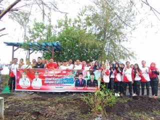 HPSN 2024, DLH Bengkalis dan Pemdes Prapat Tunggal Gelar Aksi Bersih Pantai