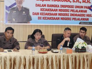 Inspektur I Jamwas Kejagung Bersama Aswas Kejati Riau Inspeksi Umum di Kejari PelalawanÂ 