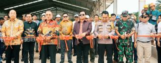 Resmikan Perusahaan Pengolahan Sawit, Bupati: Kuansing Terbuka Lebar Buat Investor