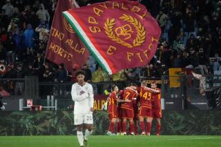 Paulo Dybala Hattrick, AS Roma Bungkam Torino 3-2