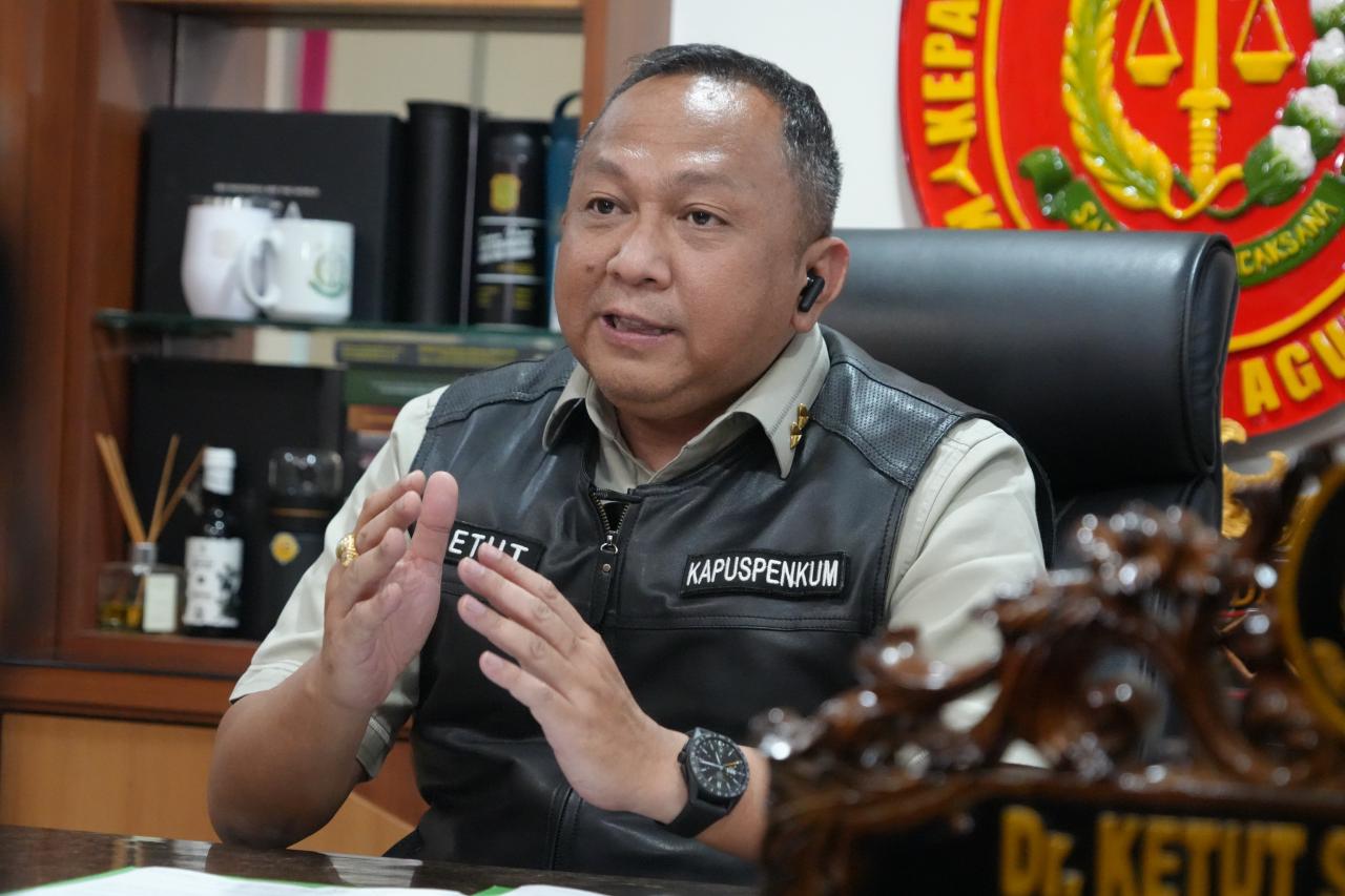 Jaksa Periksa 3 Orang Pegawai PT RBT sebab Terkait Perkara Komoditas Timah