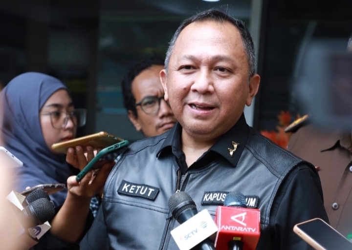 Tanpa pandang Bulu, 4 Pejabat Beacukai di Riau dan ABP Diperiksa Jaksa Terkait Perkara Impor Gula