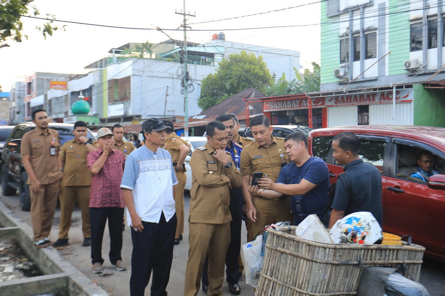Gesa Perbaikan Infrastruktur, Pemko Pekanbaru Perbaiki Ratusan Titik Jalan Rusak