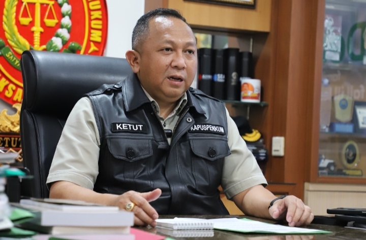 Kejagung Periksa Direktur " HBL" Terkait Perkara Perkeretaapian Medan
