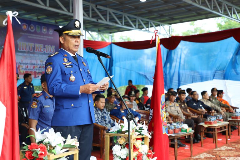 Pj Bupati Inhil Herman Pimpin Upacara HUT Damkar ke-105 Tahun 2024