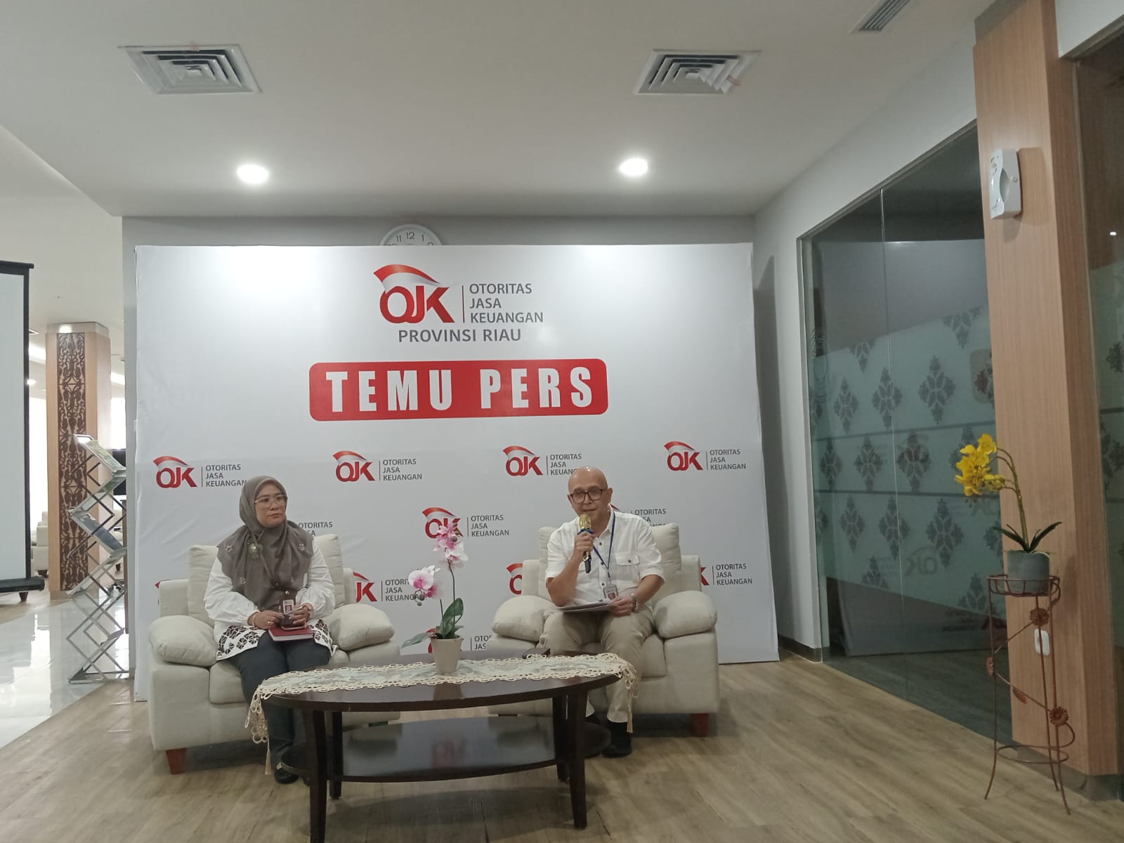 OJK Riau Sebut Kepercayaan Masyarakat Terhadap Sektor Jasa Keuangan Meningkat, Ini BuktinyaÂ