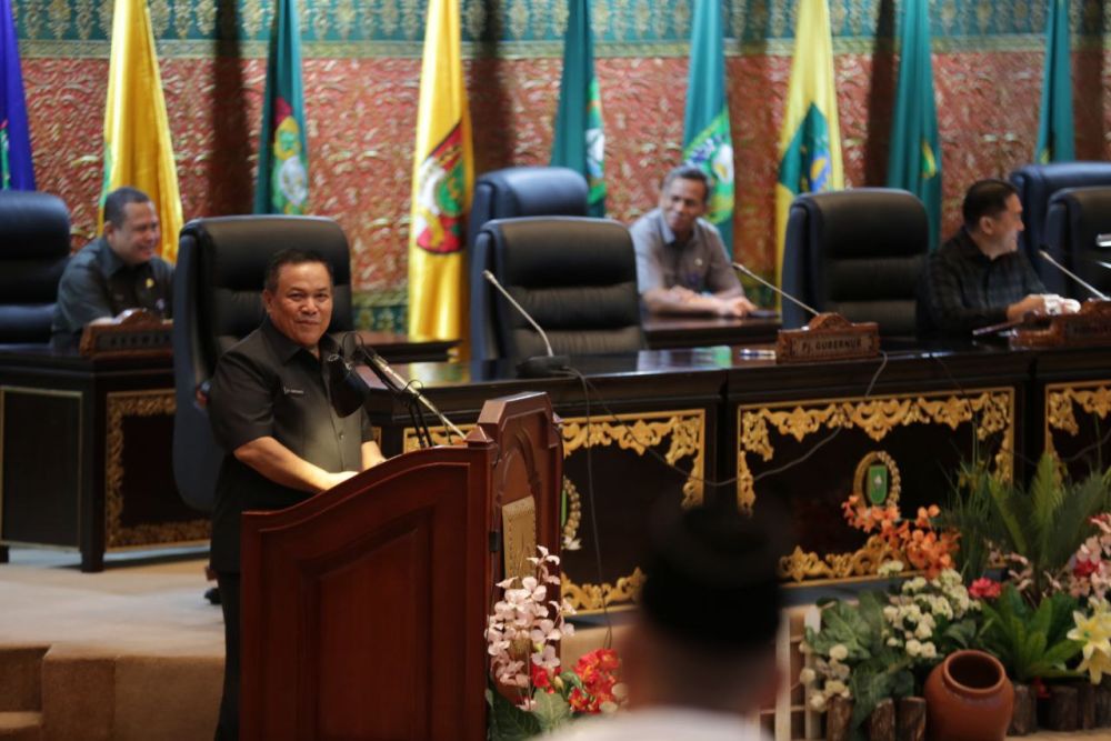 Pj Gubernur Riau SF Hariyanto Sampaikan LKPJ Kepala Daerah 2023