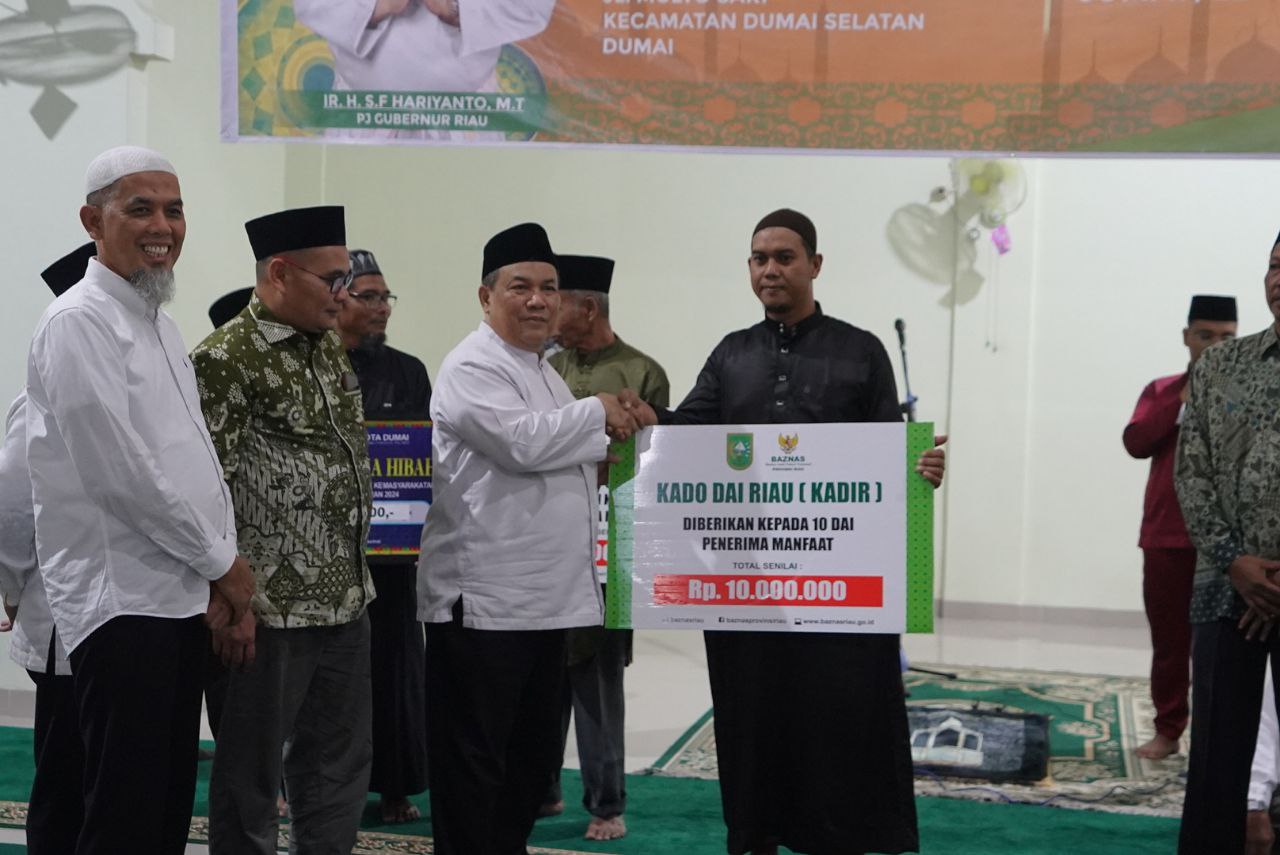 Pemprov Riau Salurkan Bantuan Untuk Pembangunan Masjid Baitul Ikhsan Kota Dumai