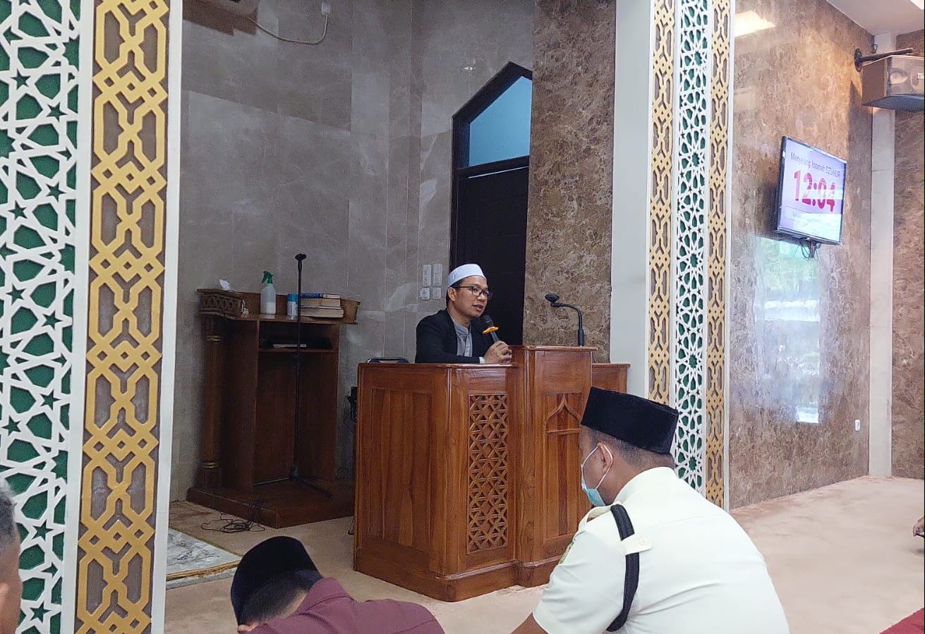 Tausiyah Qobla Dzuhur Kejati Riau bahas Tentang Puasa yang Memiliki Kedudukan Agung