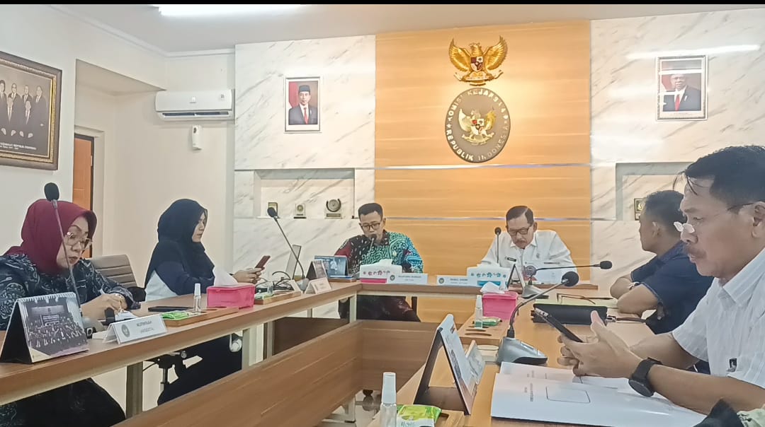 Komisi Kejaksaan Bergerak Cepat dalam Merespon Pengaduan MasyarakatÂ