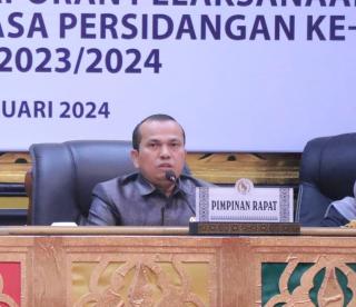 DPRD Kota Pekanbaru Apresiasi Komitmen Pj Wali Kota Perbaiki Jalan Rusak