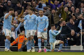 Premier League: Manchester City Lumat Manchester United dengan Skor 3-1
