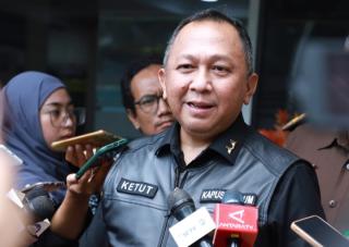 Tanpa pandang Bulu, 4 Pejabat Beacukai di Riau dan ABP Diperiksa Jaksa Terkait Perkara Impor Gula