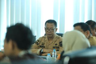 Sekdako Pekanbaru Pastikan Penyaluran Bantuan Beasiswa Transparan