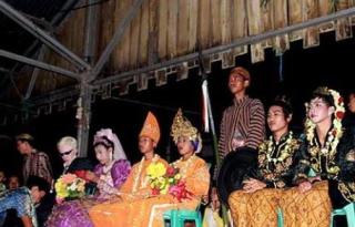 Pangantin Sahur, Tradisi Masyarakat Inhil Bangunkan Warga di Bulan Ramadan