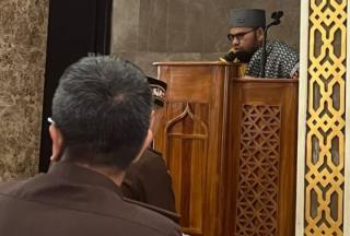 Tausiyah Qobla Dzuhur Edisi Ramadhan di Kejati Riau Disampaikan oleh Ust Yunus Lubis LC.MA