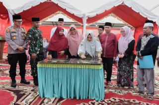 Bupati Bengkalis Resmikan Kelas Jauh SMPN 7 dan SDN 20 Talang Muandau