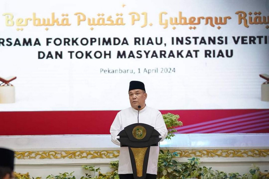 Kuatkan Sinergitas, Pj Gubri Gelar Buka Puasa Bersama Forkopimda dan Tokoh Masyarakat Riau