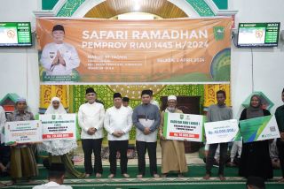 Pemprov Riau Safari Ramadan di Indragiri Hulu