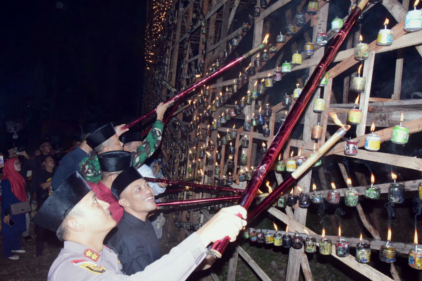 Bupati Kasmarni Sambut Baik dan Apresiasi Semua Pihak, Atas Komitmen Lestarikan Budaya Lampu Colok