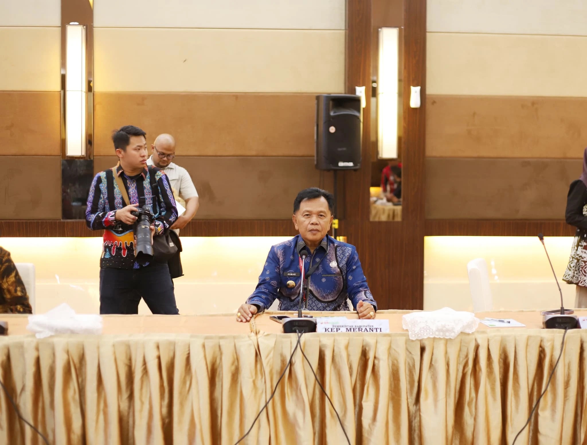 Plt Bupati Asmar Ikuti RUPS-LB PT BRK Syariah