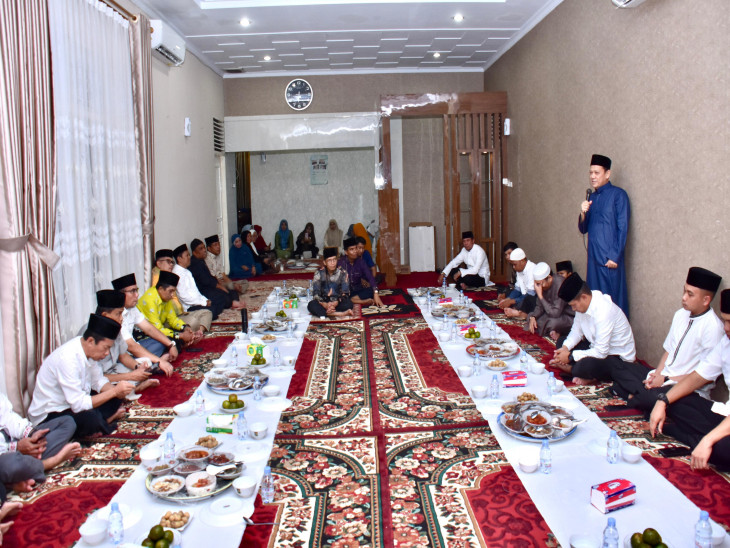 Penghujung Ramadhan, Pj Bupati Kampar Buka Puasa Bersama Forkopimda dan Kepala OPD