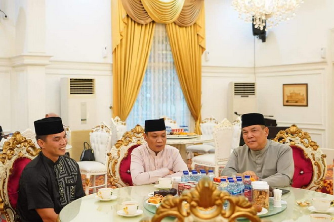 Pj Gubernur Riau Gelar Open House di Rumah Dinas